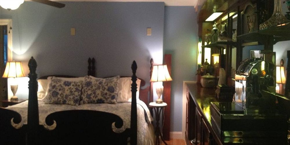 The Red Hook Country Inn, An "Old Rhinebeck" Bed & Breakfast Экстерьер фото