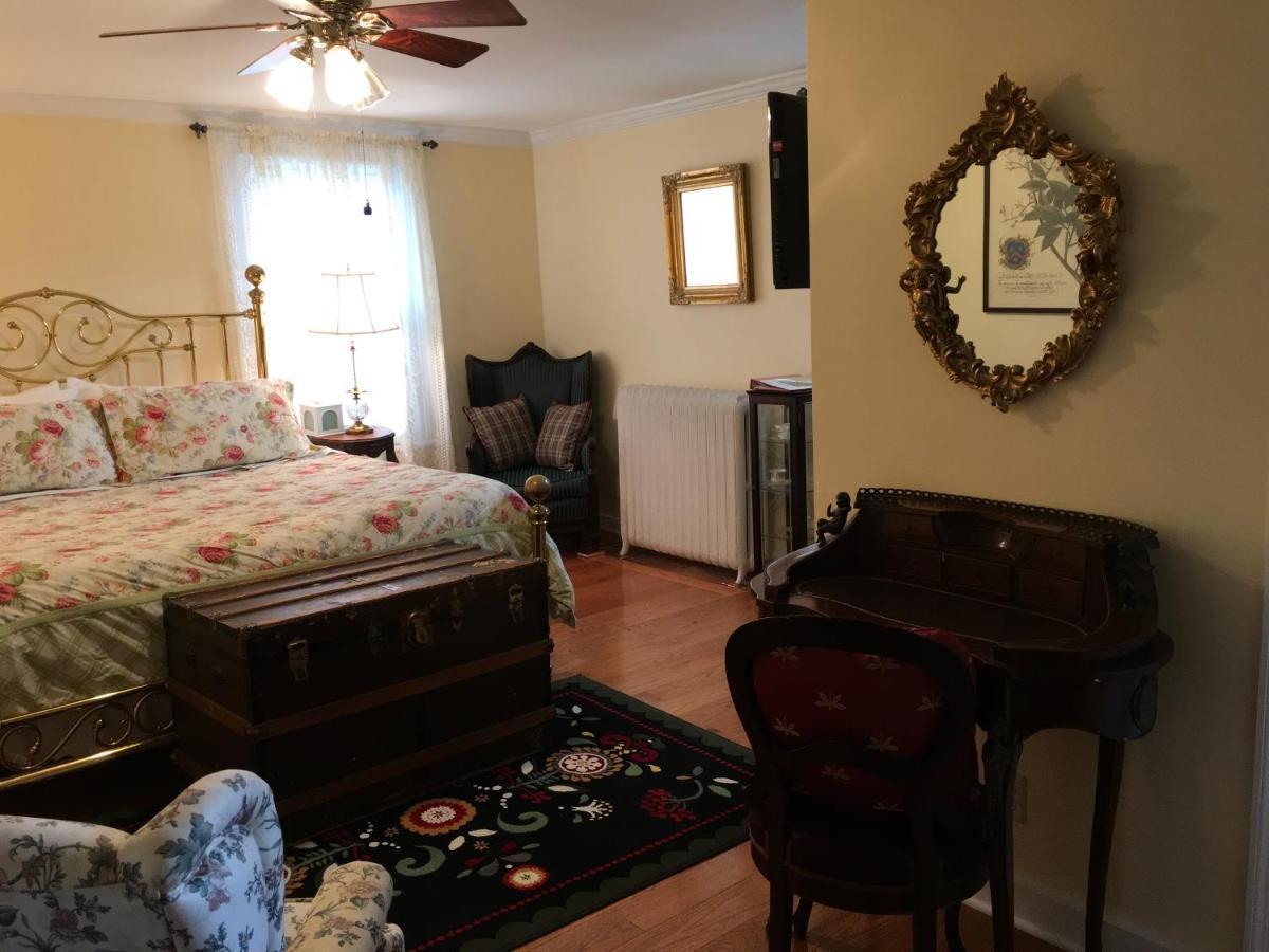The Red Hook Country Inn, An "Old Rhinebeck" Bed & Breakfast Экстерьер фото